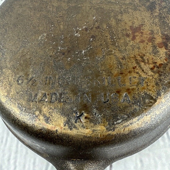 WAGNER WARE Cast Iron 6 1/2 Inch Skillet, Made In USA, #3, "K" - Picture 3 of 8